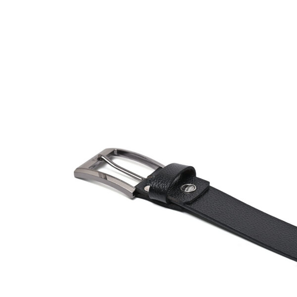 Stylish leather belt for men – durable and elegant