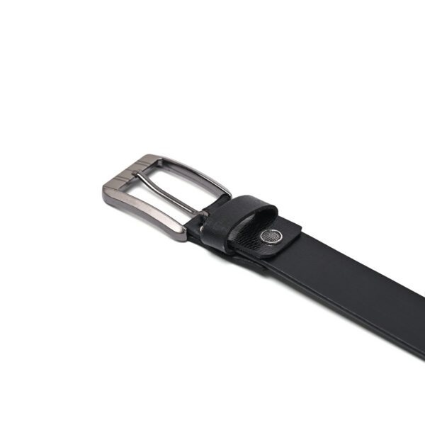 Stylish leather belt for men – durable and elegant